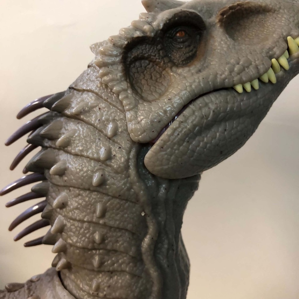 Mattel Jurassic World Indominus Rex Toy 21 in Camouflage N Battle Light Up 2022 - Picture 2 of 16